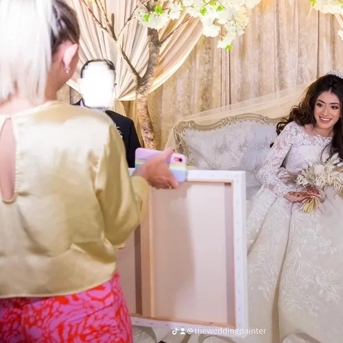 Romantic Live Wedding Painting with an Evening Reveal by Alice - Thumbnail 16