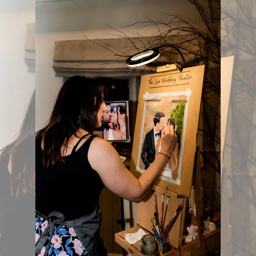 Couple-Focused Photorealistic Live Wedding Portrait - Thumbnail 17