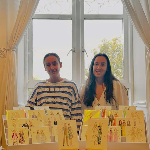 Live guest illustrations and couple/venue portrait by Katie & Annabel - Thumbnail 9