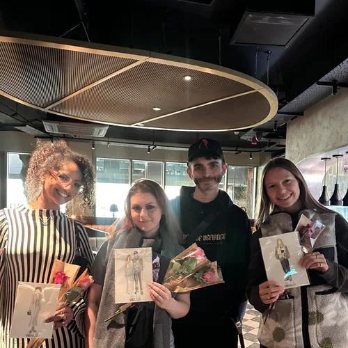 Memorable Wedding Guest Illustrations by Roxana - Thumbnail 7