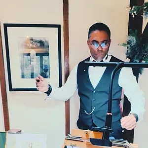  Live Wedding Guest Painting by Patrick  - Thumbnail 2